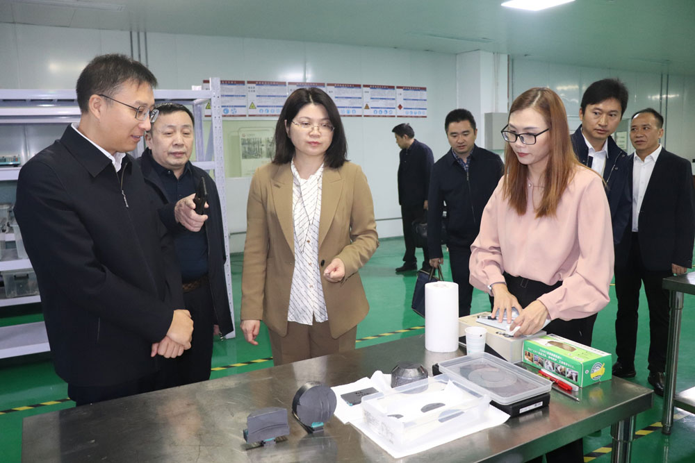 衡阳市纪委书记丁芬