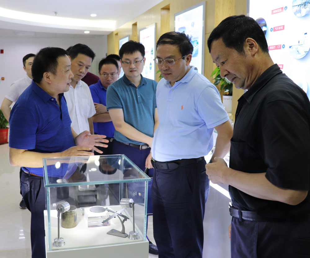 湖南省发改委主任黄东红