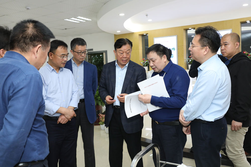 中国工程院院士干勇